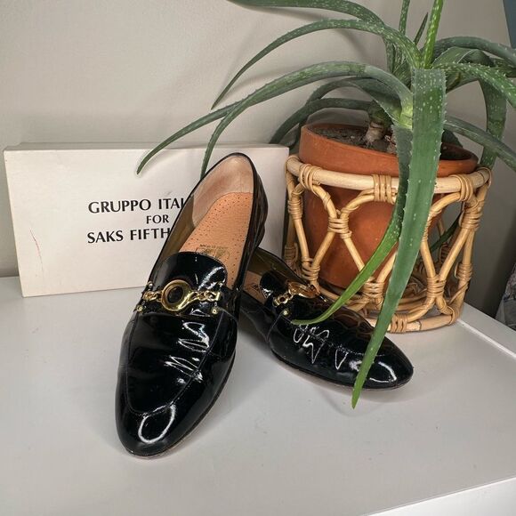 Gruppo Italiano for Saks Shoes - Vintage Gruppo Italiano for Saks Patent Leather Loafers Laila Black Gold Bit 9.5